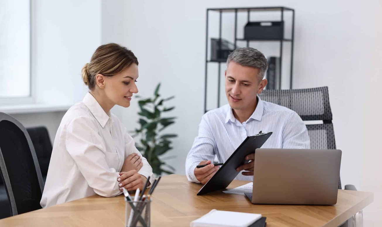 Explore Paid Internships in UAE, discover eligibility requirements, find top opportunities & learn how to apply for programs that support your career.